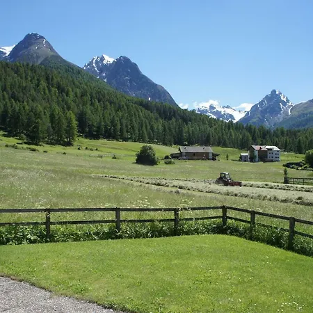 Haus Am See * Tarasp